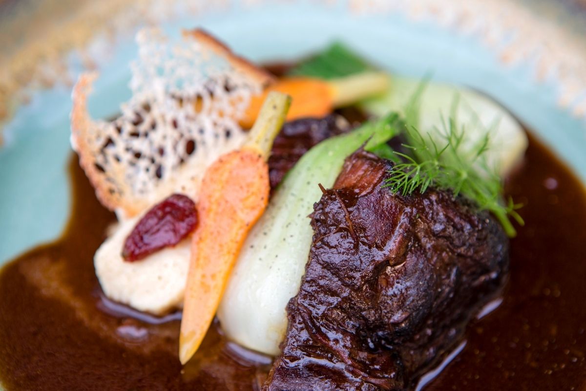 Suggerimenti per cucinare il brasato al vino rosso 1